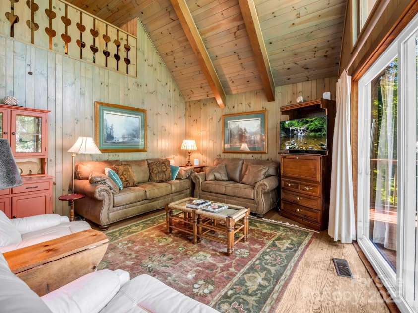 126 Sleeping Bear Lane, Lake Lure, NC 28746.  MLS# CAR4276702, YatesRealty ID 27694. 