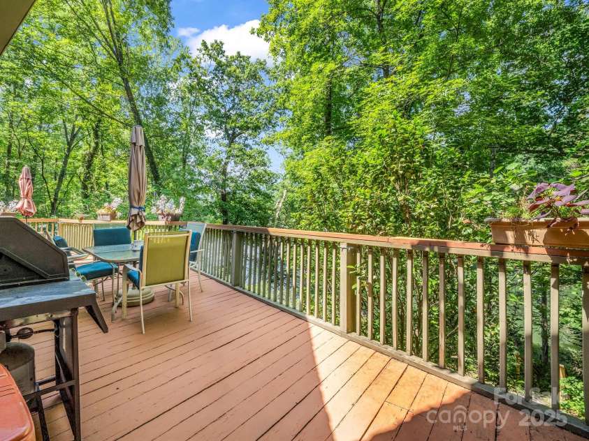 126 Sleeping Bear Lane, Lake Lure, NC 28746.  MLS# CAR4276702, YatesRealty ID 27694. 