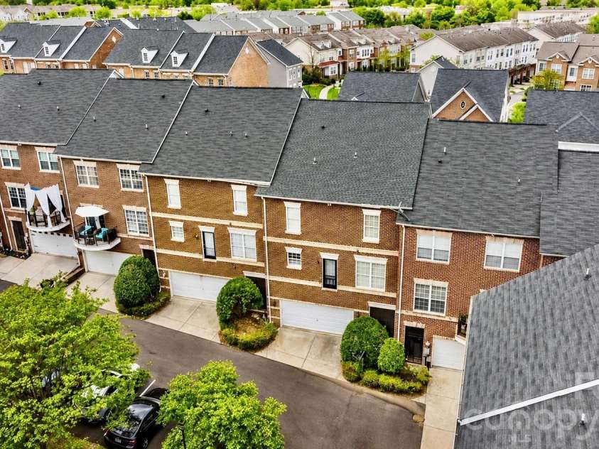9417 Kings Parade Boulevard, Charlotte, NC 28273.  MLS# CAR4380075, YatesRealty ID 27695. Backside Exterior