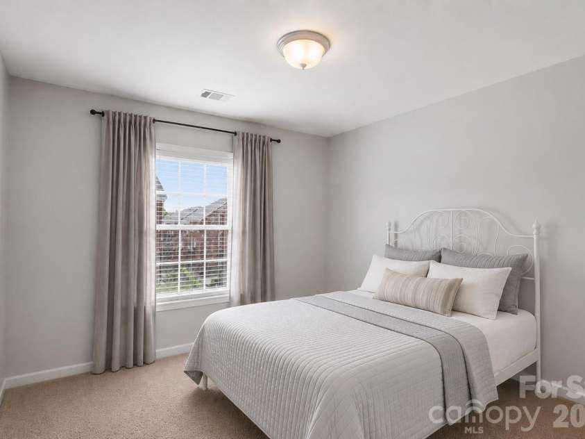 9417 Kings Parade Boulevard, Charlotte, NC 28273.  MLS# CAR4380075, YatesRealty ID 27695. Level 3- Bedroom #3 - Virtually Staged