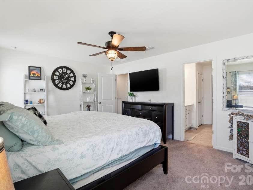5231 Maynard Hill Drive, Monroe, NC 28110.  MLS# CAR4342492, YatesRealty ID 27696. 