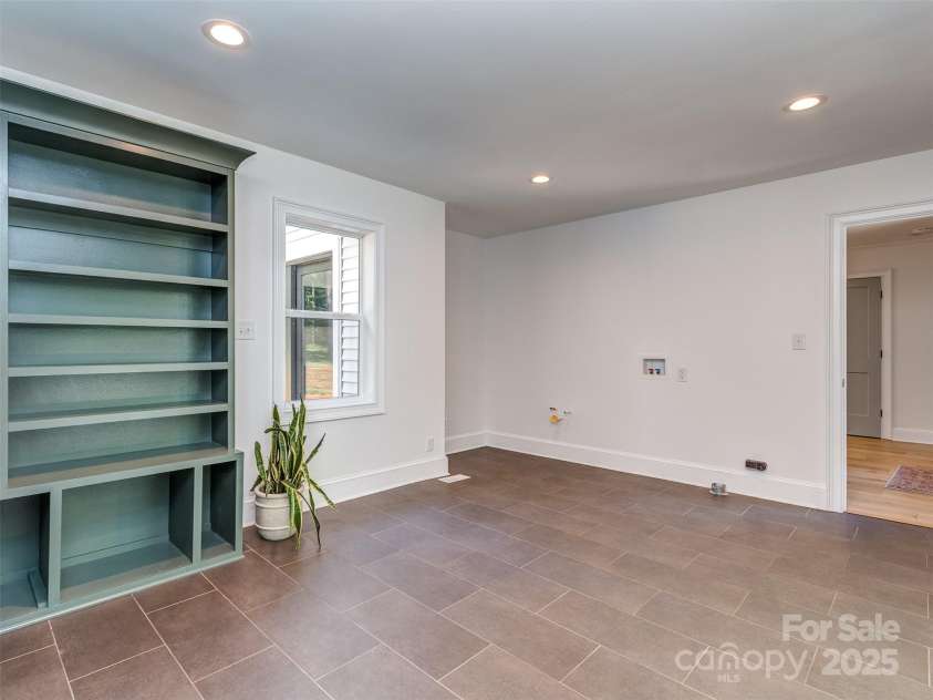 202 Walden Lane, Weddington, NC 28104.  MLS# CAR4274897, YatesRealty ID 27698. Utility room / Laundry