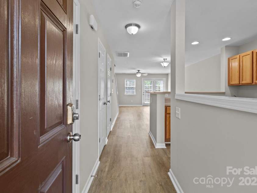 12516 Hennigan Place Lane, Charlotte, NC 28214.  MLS# CAR4269820, YatesRealty ID 27699. 