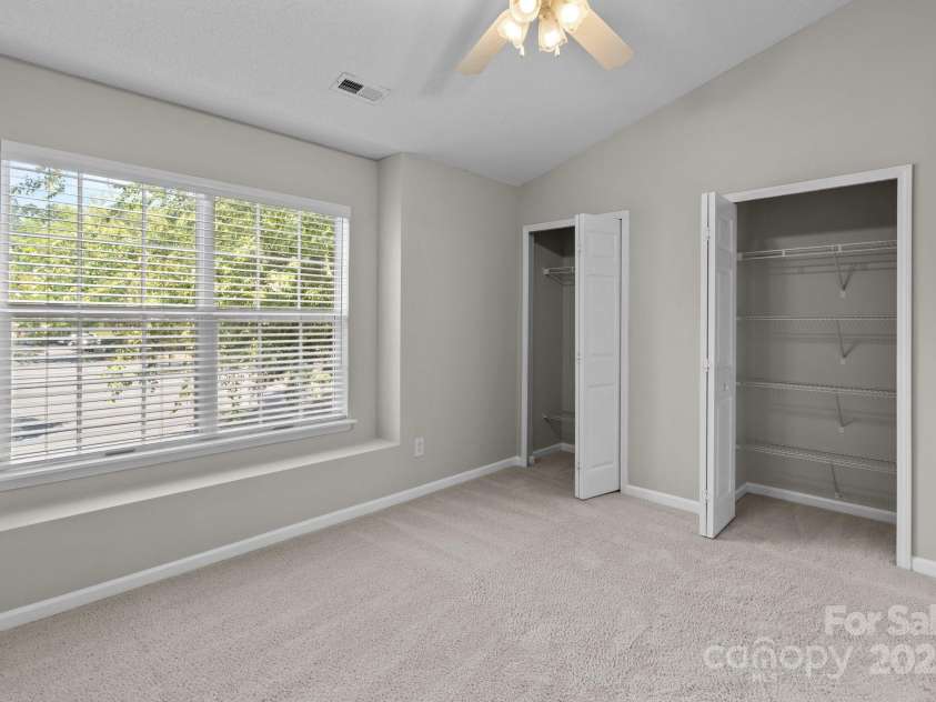 12516 Hennigan Place Lane, Charlotte, NC 28214.  MLS# CAR4269820, YatesRealty ID 27699. 