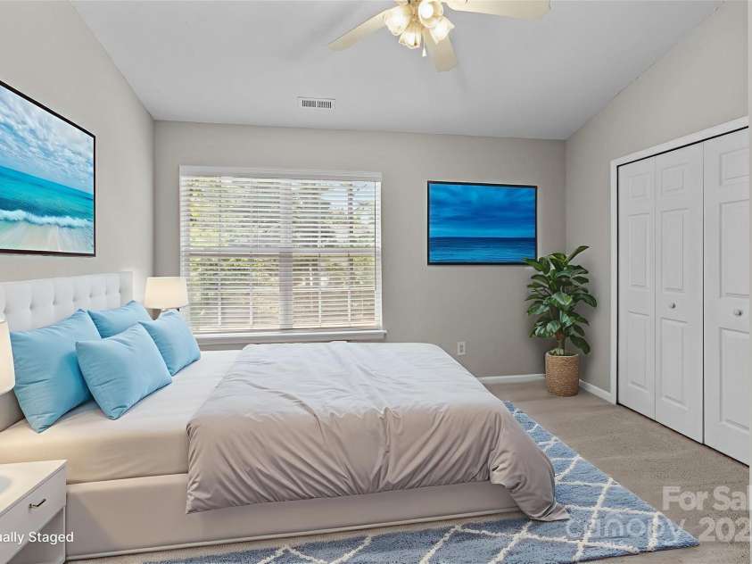 12516 Hennigan Place Lane, Charlotte, NC 28214.  MLS# CAR4269820, YatesRealty ID 27699. 