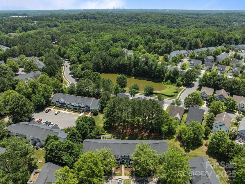 12516 Hennigan Place Lane, Charlotte, NC 28214.  MLS# CAR4269820, YatesRealty ID 27699. 