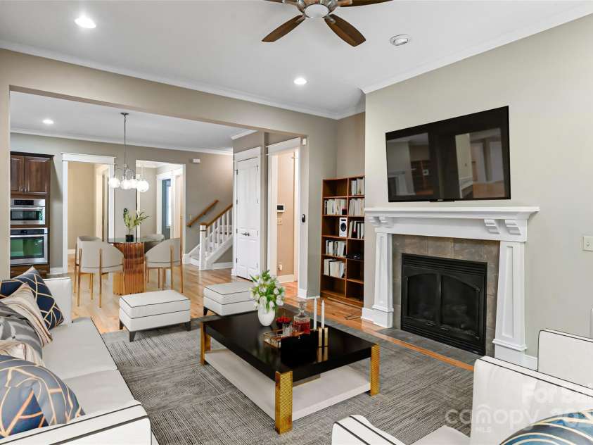 1 East Owl Creek Lane, Fairview, NC 28730.  MLS# CAR4264523, YatesRealty ID 277. 