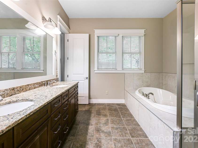 1 East Owl Creek Lane, Fairview, NC 28730.  MLS# CAR4264523, YatesRealty ID 277. 