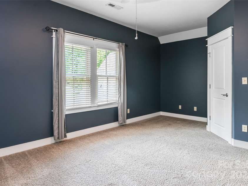 1 East Owl Creek Lane, Fairview, NC 28730.  MLS# CAR4264523, YatesRealty ID 277. 