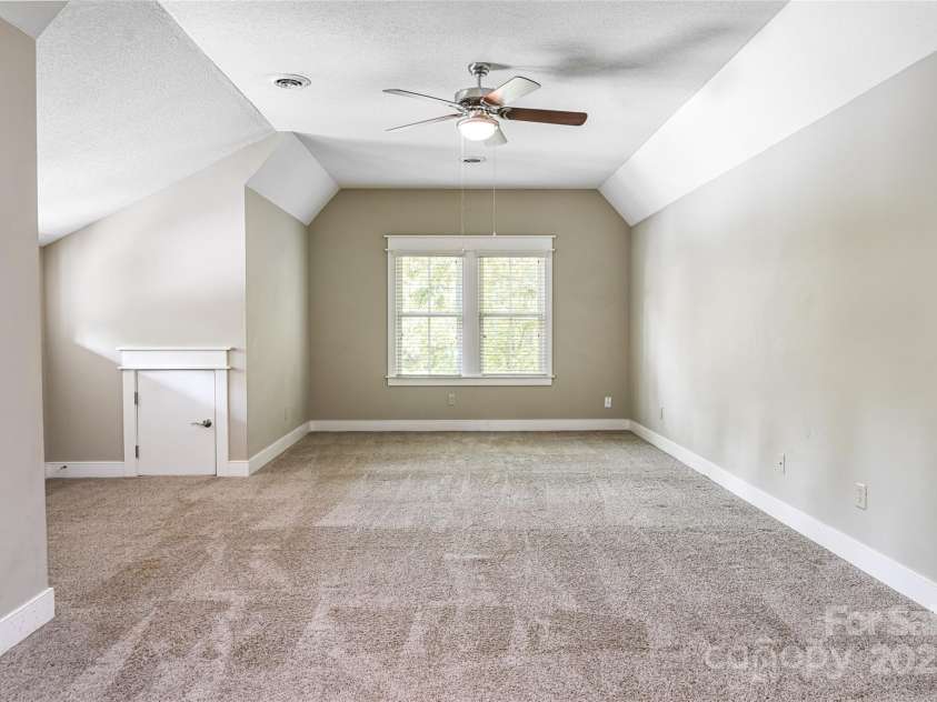 1 East Owl Creek Lane, Fairview, NC 28730.  MLS# CAR4264523, YatesRealty ID 277. 