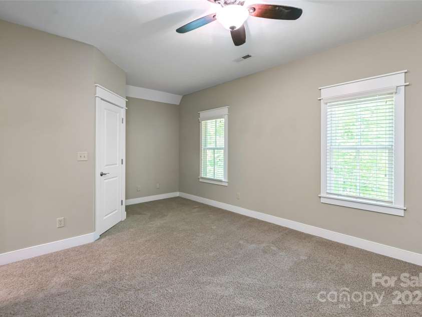 1 East Owl Creek Lane, Fairview, NC 28730.  MLS# CAR4264523, YatesRealty ID 277. 