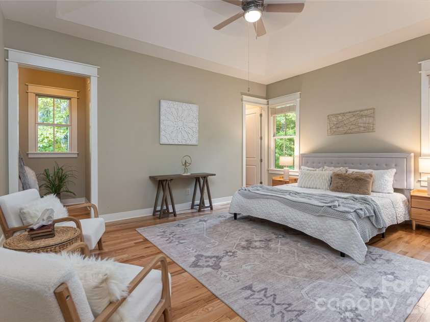 1 East Owl Creek Lane, Fairview, NC 28730.  MLS# CAR4264523, YatesRealty ID 277. 