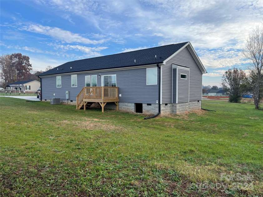 51 Rosemont Drive, Stony Point, NC 28678.  MLS# CAR4201789, YatesRealty ID 277. Rear View