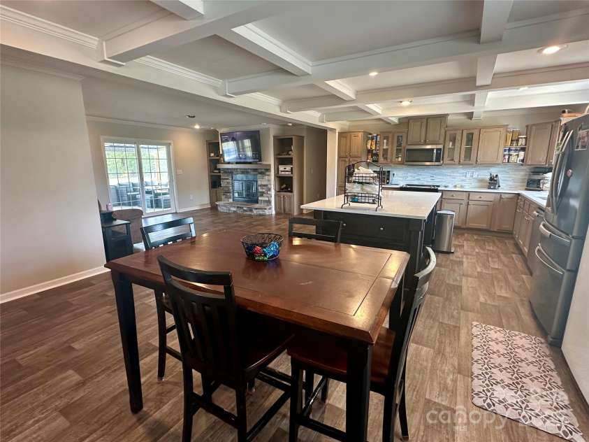 428 Long Branch Church Road, Jefferson, SC 29718.  MLS# CAR4270911, YatesRealty ID 27701. Dining area looking towards kitchen and den