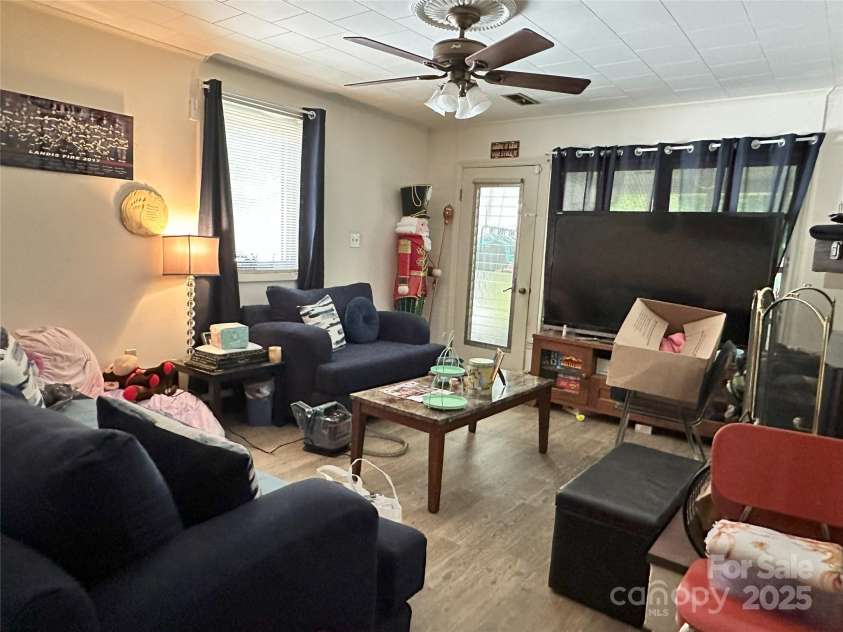 408 Blume Street, Landis, NC 28088.  MLS# CAR4274347, YatesRealty ID 27702. 