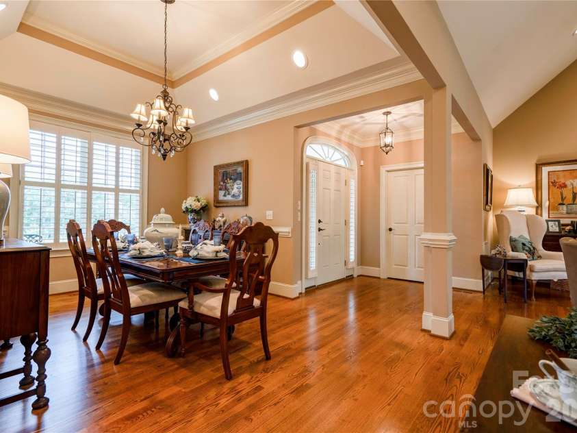 121 Blakemore Drive, Shelby, NC 28152.  MLS# CAR4389105, YatesRealty ID 27704. Dining Room
