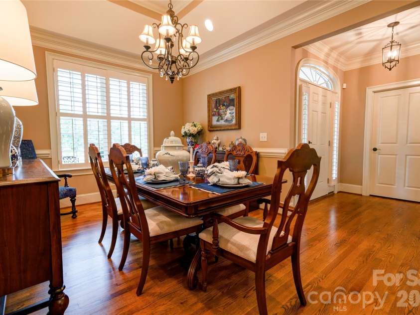 121 Blakemore Drive, Shelby, NC 28152.  MLS# CAR4389105, YatesRealty ID 27704. Dining Room