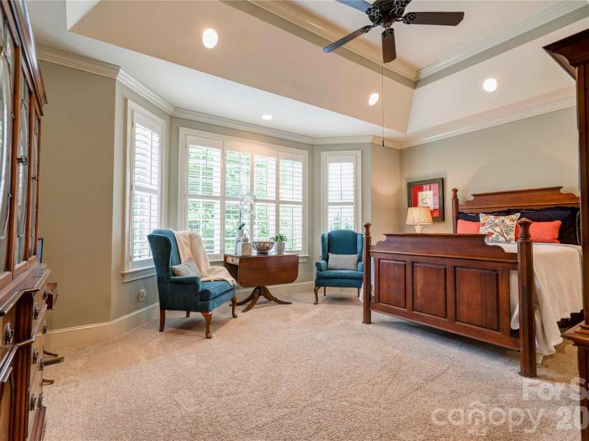 121 Blakemore Drive, Shelby, NC 28152.  MLS# CAR4389105, YatesRealty ID 27704. Primary Bedroom