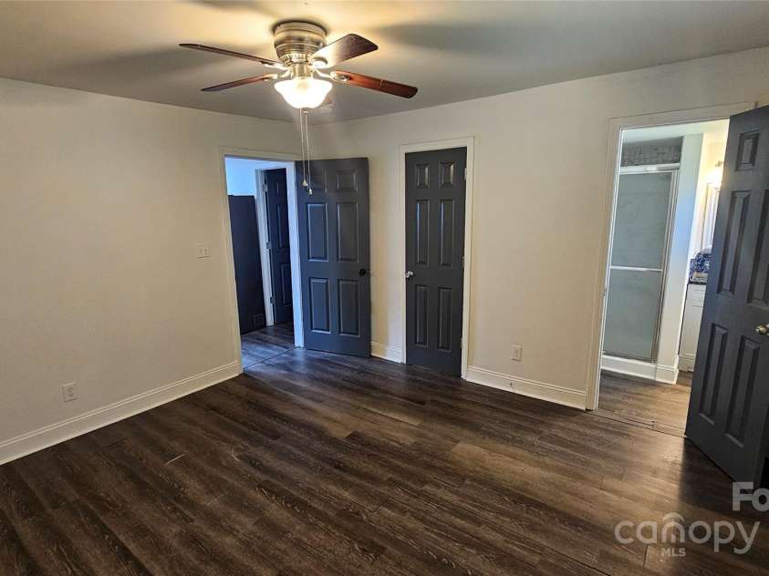 3400 Reid Avenue, Charlotte, NC 28208.  MLS# CAR4262745, YatesRealty ID 27704. Primary Bedroom