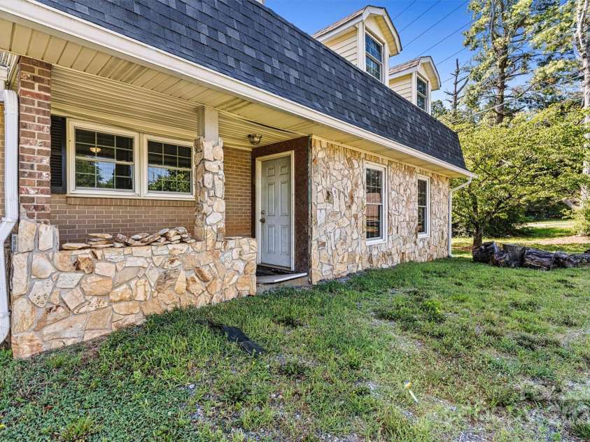 1516 Buffalo Shoals Road, Lincolnton, NC 28092.  MLS# CAR4281719, YatesRealty ID 27705. 