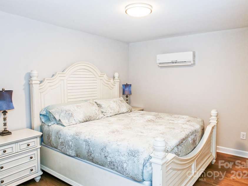 1516 Buffalo Shoals Road, Lincolnton, NC 28092.  MLS# CAR4281719, YatesRealty ID 27705. Lower Level - Bedroom