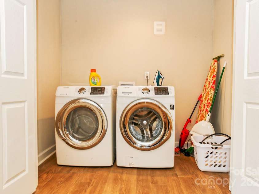 1516 Buffalo Shoals Road, Lincolnton, NC 28092.  MLS# CAR4281719, YatesRealty ID 27705. Lower Level - Laundry closet