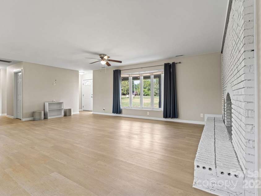 1516 Buffalo Shoals Road, Lincolnton, NC 28092.  MLS# CAR4281719, YatesRealty ID 27705. Upper Level