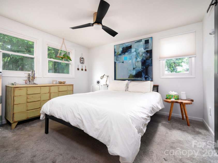 18 Jarrett Street, Asheville, NC 28806.  MLS# CAR4279955, YatesRealty ID 27706. Back Bedroom