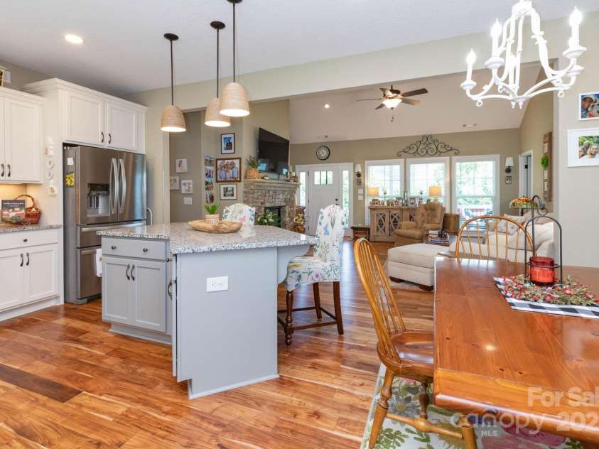 605 Red Bank Road, Waynesville, NC 28786.  MLS# CAR4277053, YatesRealty ID 27707. Beautiful acacia floors and open concept living