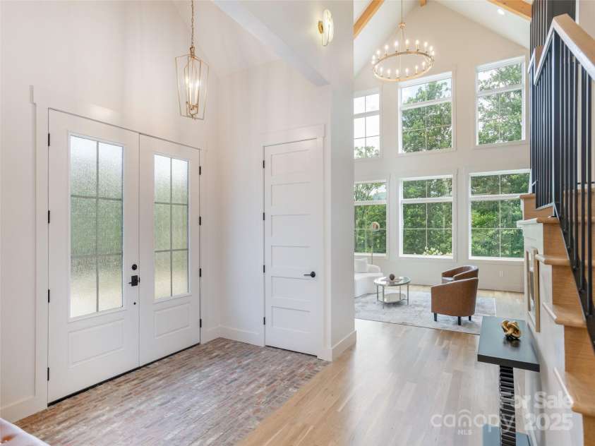 11 Magnolia View Trail, Asheville, NC 28804.  MLS# CAR4239064, YatesRealty ID 2771. 