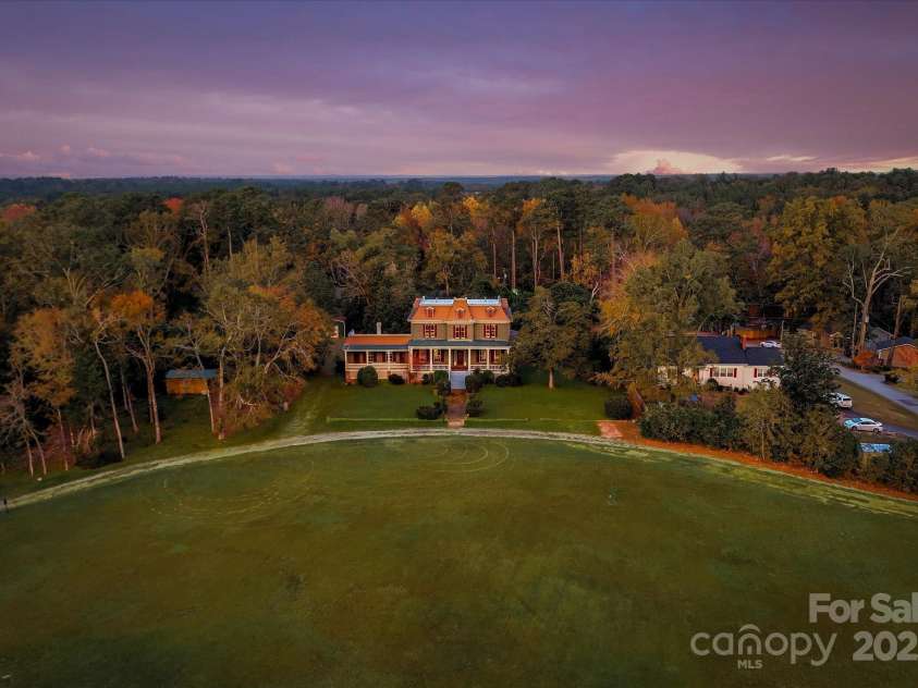 197 Sheppard Drive, Edgefield, SC 29824.  MLS# CAR4322913, YatesRealty ID 2771. 