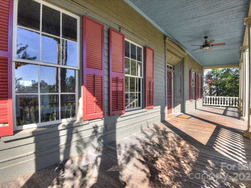 197 Sheppard Drive, Edgefield, SC 29824.  MLS# CAR4322913, YatesRealty ID 2771. 