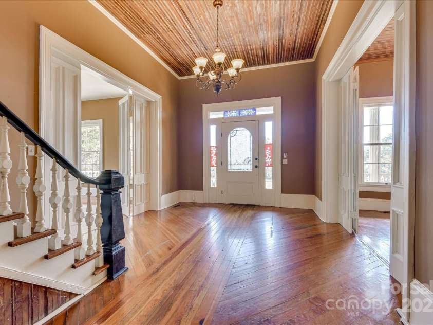 197 Sheppard Drive, Edgefield, SC 29824.  MLS# CAR4322913, YatesRealty ID 2771. 