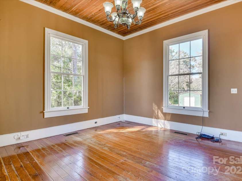 197 Sheppard Drive, Edgefield, SC 29824.  MLS# CAR4322913, YatesRealty ID 2771. 