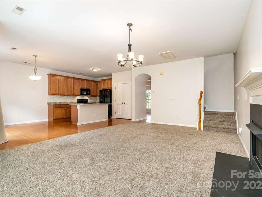 14911 Taggert Trail Drive, Charlotte, NC 28273.  MLS# CAR4270538, YatesRealty ID 27710. 