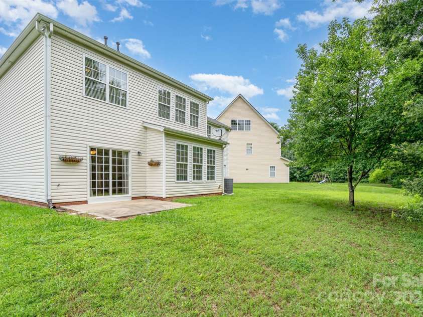14911 Taggert Trail Drive, Charlotte, NC 28273.  MLS# CAR4270538, YatesRealty ID 27710. 