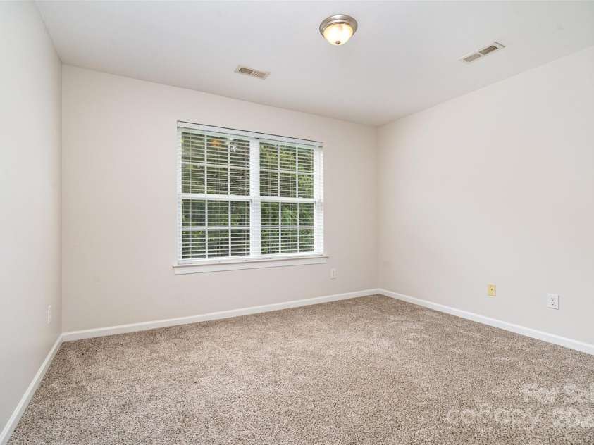 14911 Taggert Trail Drive, Charlotte, NC 28273.  MLS# CAR4270538, YatesRealty ID 27710. Bedroom 3