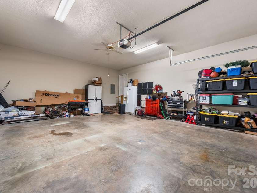 5068 Tonys Way, Vale, NC 28168.  MLS# CAR4385884, YatesRealty ID 27710. 