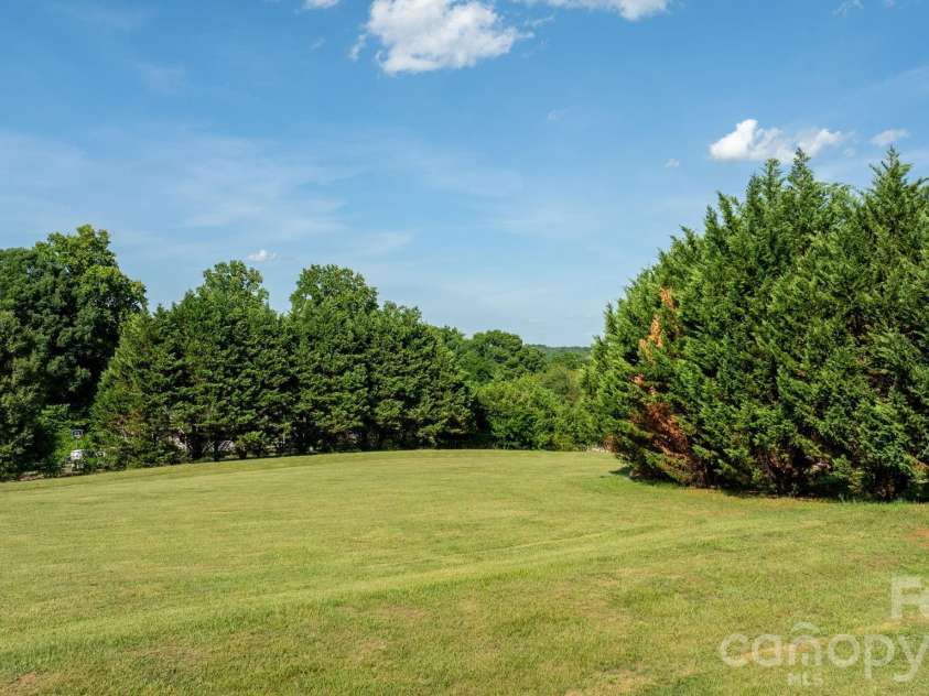 5068 Tonys Way, Vale, NC 28168.  MLS# CAR4385884, YatesRealty ID 27710. 