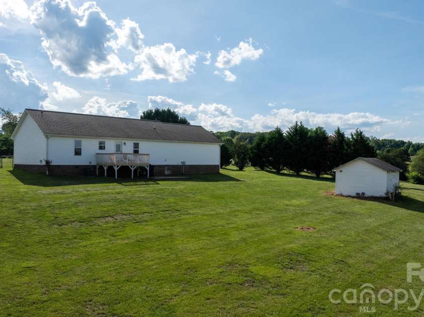 5068 Tonys Way, Vale, NC 28168.  MLS# CAR4385884, YatesRealty ID 27710. 