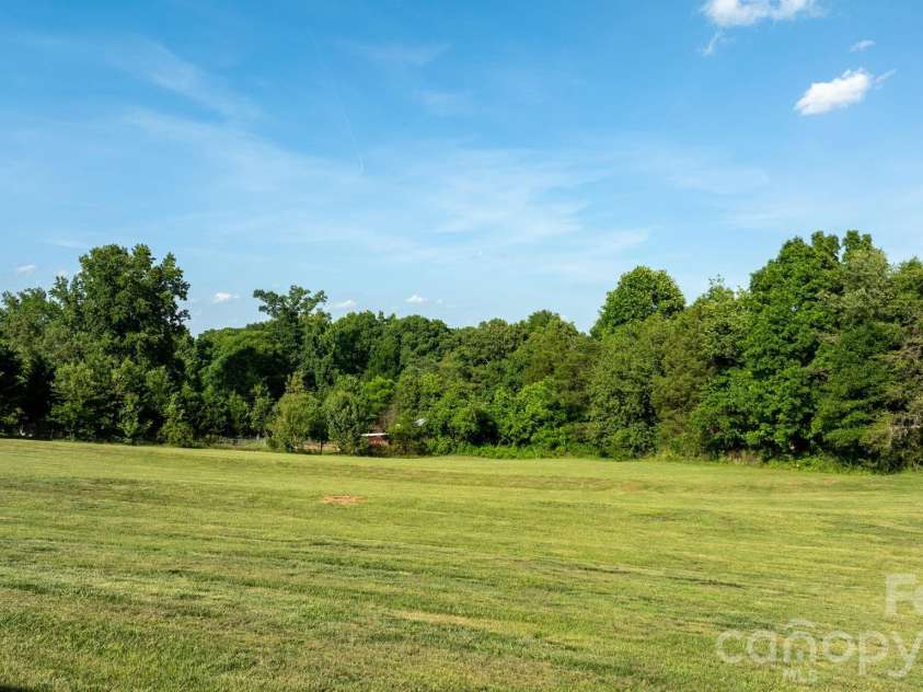 5068 Tonys Way, Vale, NC 28168.  MLS# CAR4385884, YatesRealty ID 27710. 