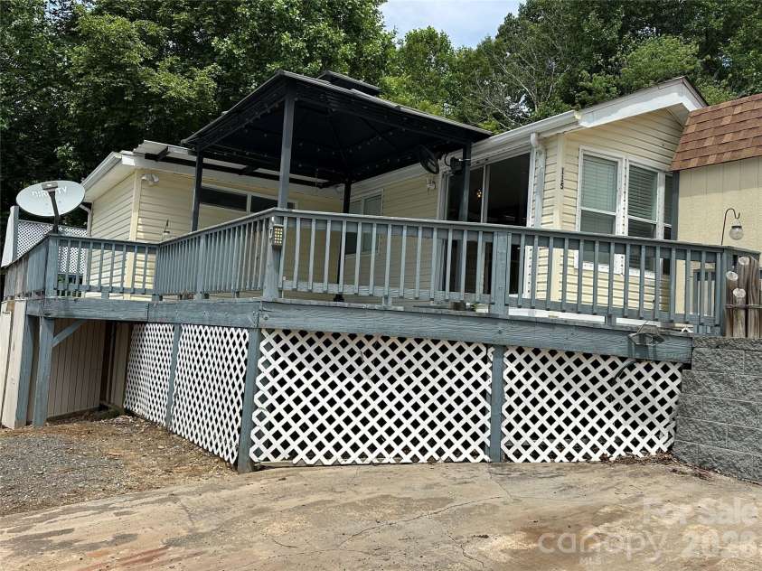 115 Badin View Road, New London, NC 28127.  MLS# CAR4388963, YatesRealty ID 27711. 