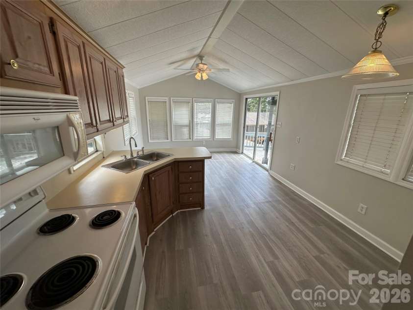 115 Badin View Road, New London, NC 28127.  MLS# CAR4388963, YatesRealty ID 27711. 
