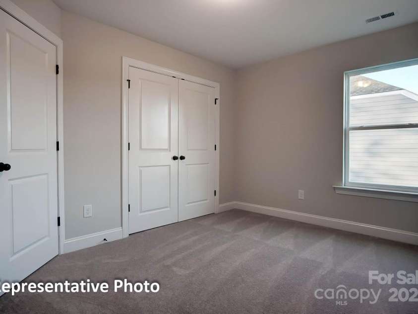 1444 Ardmore Drive, Sherrills Ford, NC 28673.  MLS# CAR4282617, YatesRealty ID 27711. 