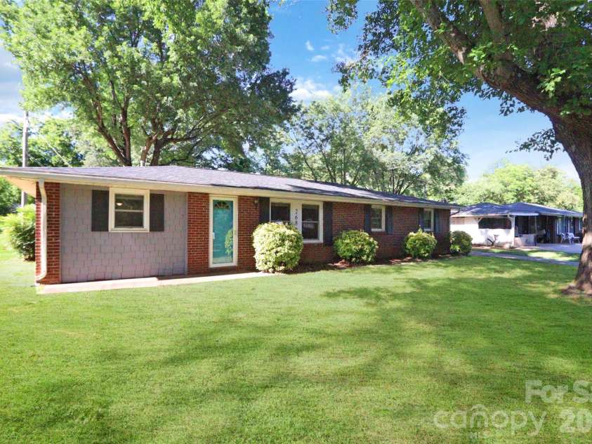 268 Brackett Road, Forest City, NC 28043.  MLS# CAR4389543, YatesRealty ID 27712. 