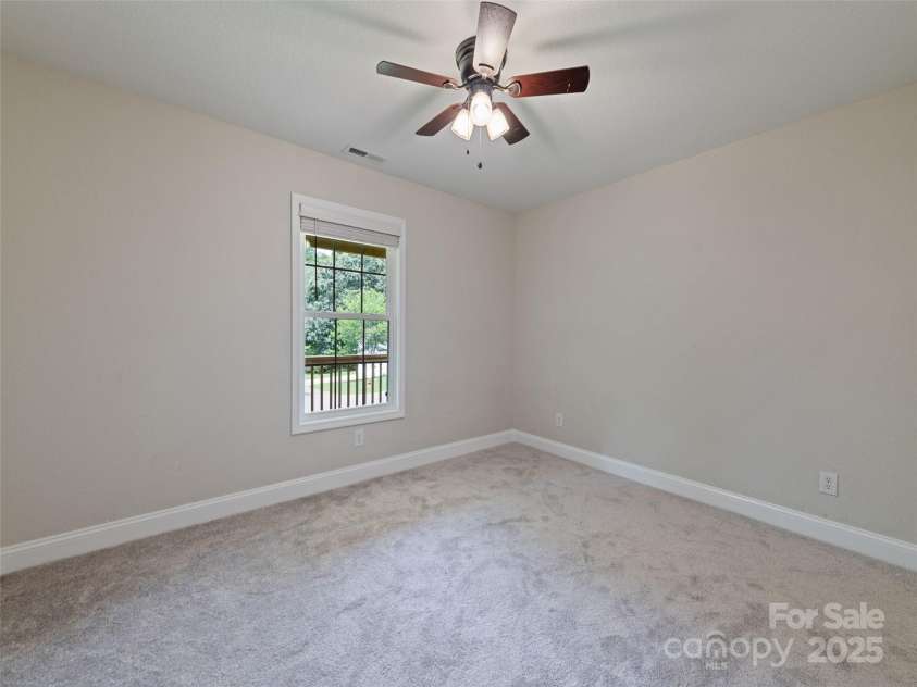 101 Meadowbrook Drive, Franklin, NC 28734.  MLS# CAR4273414, YatesRealty ID 27713. 