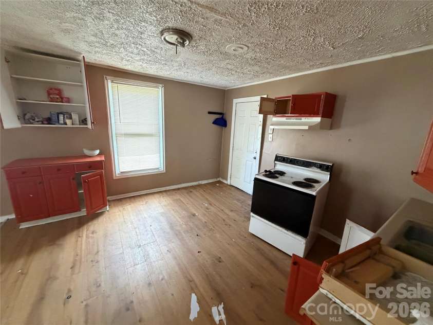 2528 Gardner Street, Gastonia, NC 28056.  MLS# CAR4389610, YatesRealty ID 27713. 