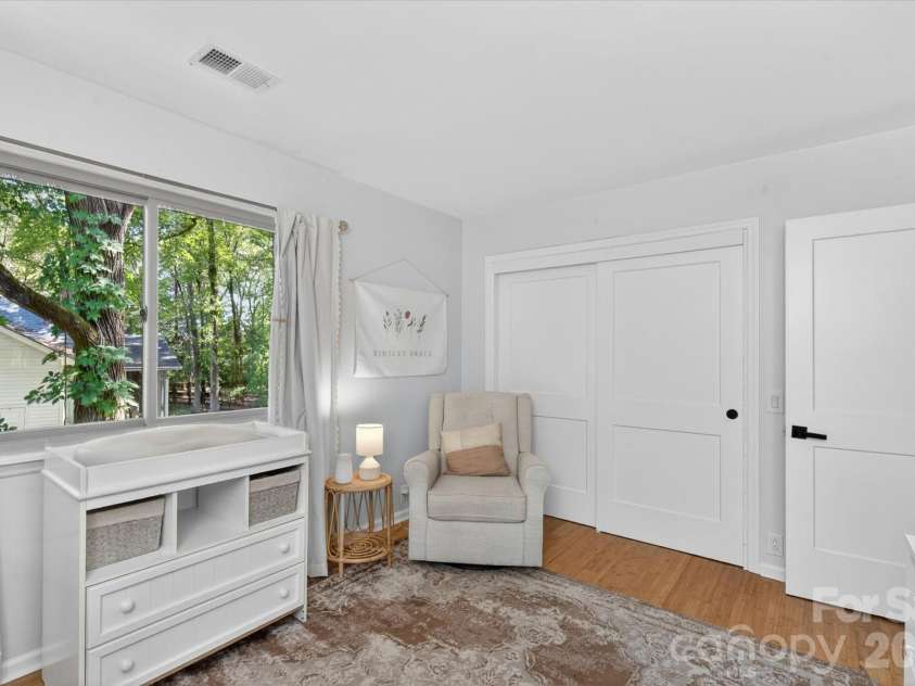 7611 Robin Crest Road, Charlotte, NC 28226.  MLS# CAR4389552, YatesRealty ID 27714. 