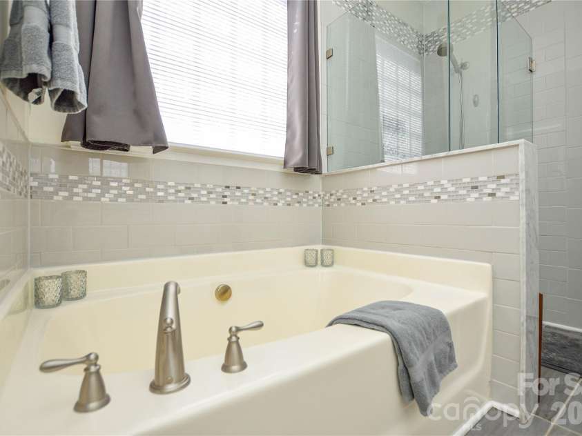 4625 Triumph Drive, Concord, NC 28027.  MLS# CAR4387762, YatesRealty ID 27716. 