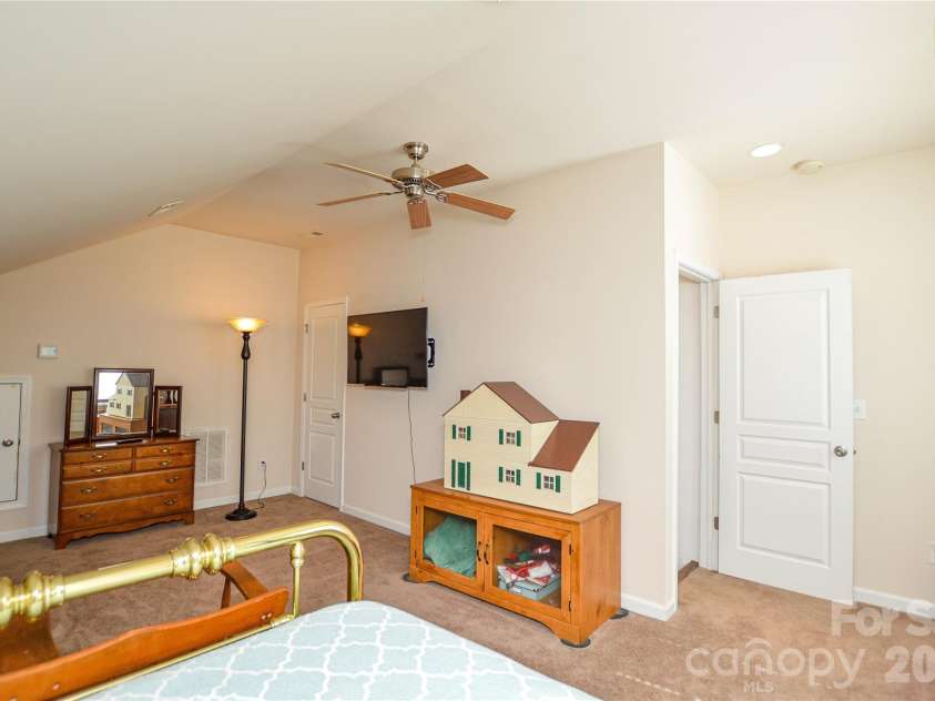 4625 Triumph Drive, Concord, NC 28027.  MLS# CAR4387762, YatesRealty ID 27716. 